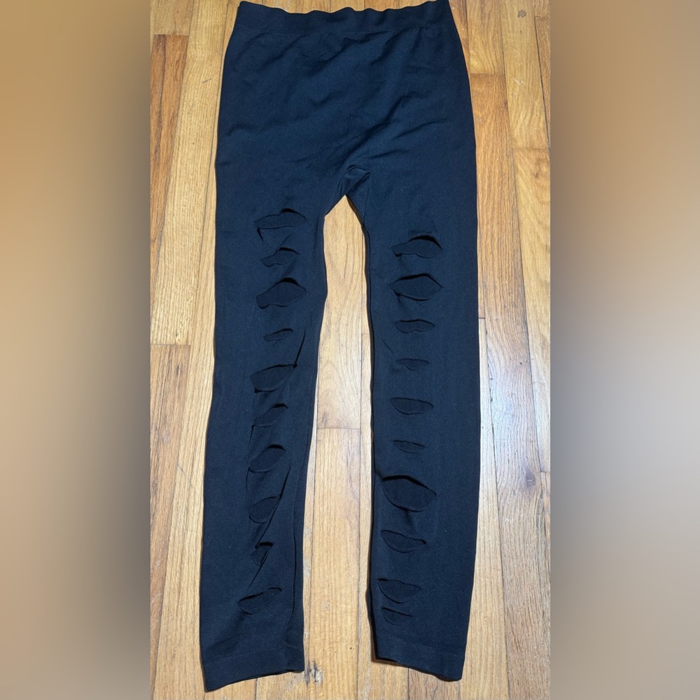 Just One Ladies  Black Plus Size Ripped Hole High Waisted Leggings 2-3xl
